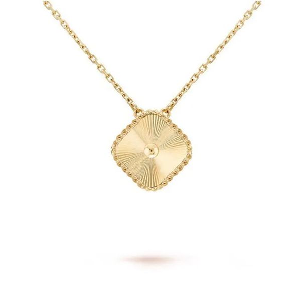 luxury designer pendant neckalce 18k gold plated pendant link letters necklaces for men women girls valentine's day mother's day s, Silver
luxury designer pendant neckalce 18k gold plated pendant link letters necklaces for men women girls valentine's day mother's day s, Silver
