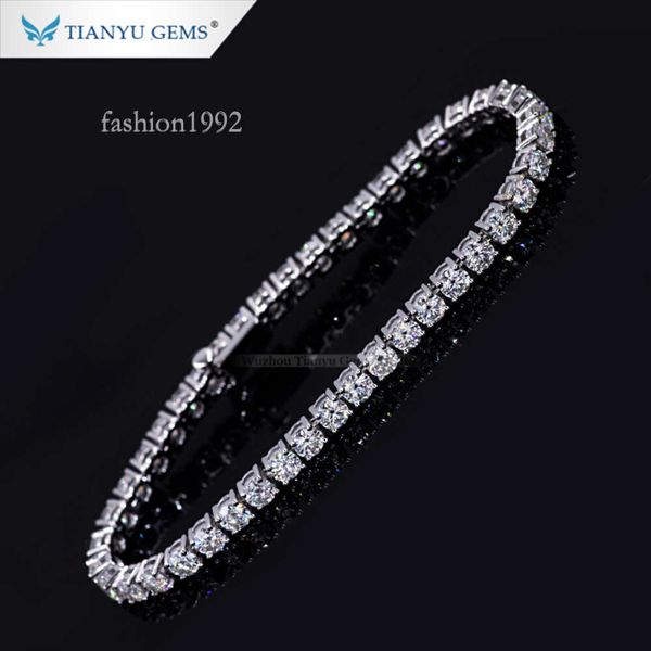 Tianyu Gems Pure White Gold Tennis Bracelets 4.5Mm H&A Cut White Moissanite Diamond Bracelet
Tianyu Gems Pure White Gold Tennis Bracelets 4.5Mm H&A Cut White Moissanite Diamond Bracelet