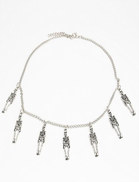 20pcslot antique silver retro punk halloween gift pirate skeleton skull charms necklace pendant charms chain necklace jewelry mak2641834
20pcslot antique silver retro punk halloween gift pirate skeleton skull charms necklace pendant charms chain necklace jewelry mak2641834