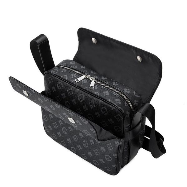 whole mens leathers shoulder bags horizontal outdoor leisure printing postman bag flip contrast leather fashion backpack retro245d
whole mens leathers shoulder bags horizontal outdoor leisure printing postman bag flip contrast leather fashion backpack retro245d