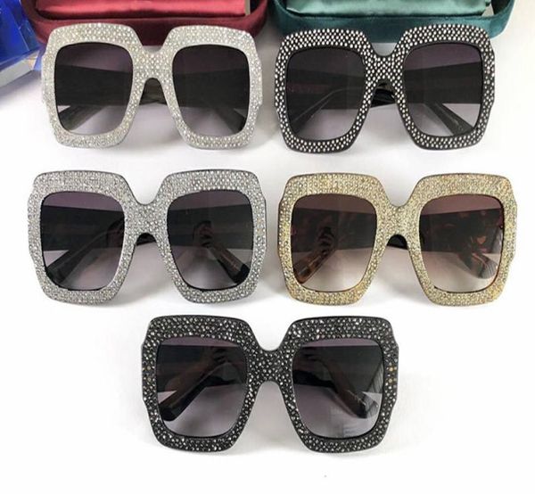 0048 sunglasses large frame elegant special with diamond frame selling style builtin circular lens come with case4580253, White;black
0048 sunglasses large frame elegant special with diamond frame selling style builtin circular lens come with case4580253, White;black