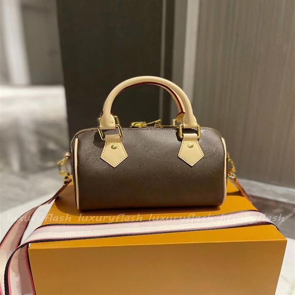20cm women designer crossbody bags new pillow bag luxurys shouler handbags nano travel purses ladies tote cowhide han235m
20cm women designer crossbody bags new pillow bag luxurys shouler handbags nano travel purses ladies tote cowhide han235m