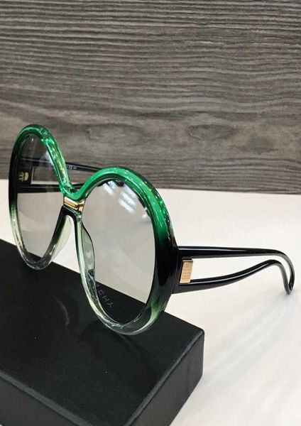 spring and summer sunglasses fashion women 7105 round frame soft legs simple stitching color style glasses uv400 protection highe9339264, White;black
spring and summer sunglasses fashion women 7105 round frame soft legs simple stitching color style glasses uv400 protection highe9339264, White;black