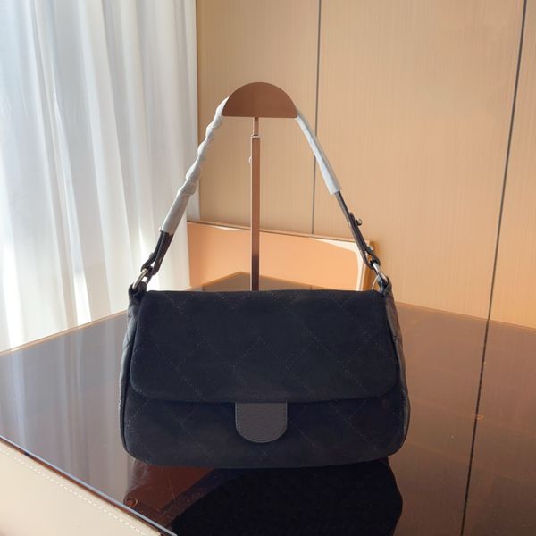 designer bags crossbody bags ladies suede vintage bag wallet fashion classic and versatile solid color diamond lattice handbags
designer bags crossbody bags ladies suede vintage bag wallet fashion classic and versatile solid color diamond lattice handbags