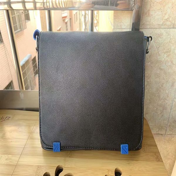 bag high-end quality new arrival famous brand classic designer fashion men messenger bags cross body school bookbag should 866 blu207k
bag high-end quality new arrival famous brand classic designer fashion men messenger bags cross body school bookbag should 866 blu207k