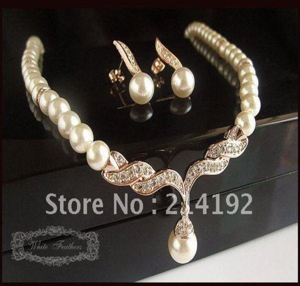 rose gold plated beautiful cream pearl and rhinestone crystal teardrop wedding jewellery set necklac5634718, Black
rose gold plated beautiful cream pearl and rhinestone crystal teardrop wedding jewellery set necklac5634718, Black