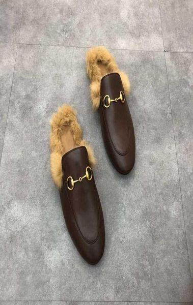 2021 designer princetown mens leather slipper lazy flat baotou flip flops leathers lady slides suede letter cowhide metal men fur 3700094, Black
2021 designer princetown mens leather slipper lazy flat baotou flip flops leathers lady slides suede letter cowhide metal men fur 3700094, Black
