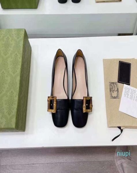leather bamboo buckle womens shoe 2021 summer and autumn new squares head retro thick heels women single shoes ggg8155086, Black
leather bamboo buckle womens shoe 2021 summer and autumn new squares head retro thick heels women single shoes ggg8155086, Black