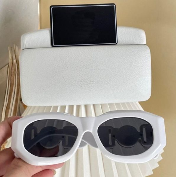 womenmen dakota shiny black plastic sunglasses light grey gradient sunglasses with original case numve22080413738448, White;black
womenmen dakota shiny black plastic sunglasses light grey gradient sunglasses with original case numve22080413738448, White;black