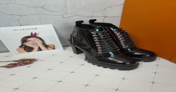 thick heel short boots waterproof platform motorcycle boots lace up zipper stitching bare boots temperament cow leather metal wint9563347, Black
thick heel short boots waterproof platform motorcycle boots lace up zipper stitching bare boots temperament cow leather metal wint9563347, Black