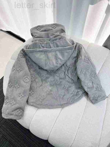 mens jackets luxurious mens fashion women winter down jacket designer man classic reversible coat woman woolen letter pattern, Black;brown
mens jackets luxurious mens fashion women winter down jacket designer man classic reversible coat woman woolen letter pattern, Black;brown