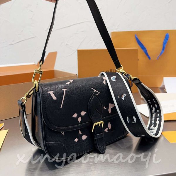 elegant black ladies baguette bag, designer bag, underarm bag, vintage elegance, fashion everything, handbag, tote bag, selling style
elegant black ladies baguette bag, designer bag, underarm bag, vintage elegance, fashion everything, handbag, tote bag, selling style