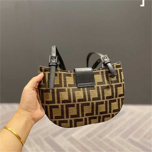designer bags tote handbag luxury classic brand imitation totes fashion canvas shoulder party purse
designer bags tote handbag luxury classic brand imitation totes fashion canvas shoulder party purse