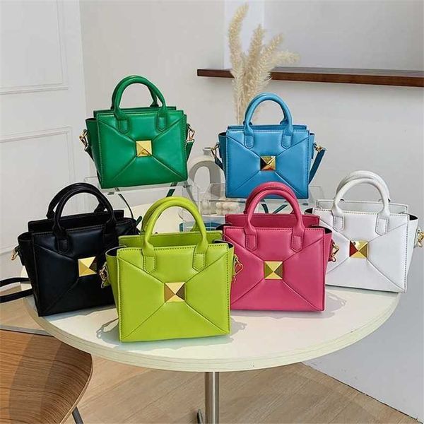 brand shoulder bag female 2023 new fashion designer classic handbag purse candy color ladies travel crossbody trend
brand shoulder bag female 2023 new fashion designer classic handbag purse candy color ladies travel crossbody trend