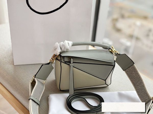 10a fashion makeup bag shoulder bag puzzle large capacity zipper opening leather bag body linen adjustable shoulder strap vacation casual cr
10a fashion makeup bag shoulder bag puzzle large capacity zipper opening leather bag body linen adjustable shoulder strap vacation casual cr