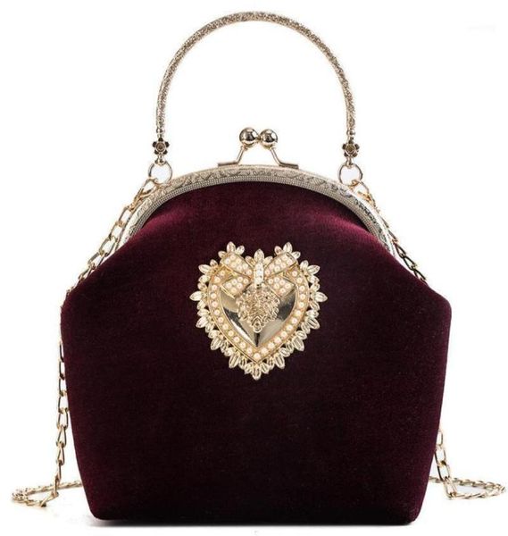 evening bags 2021 femme retro velvet pearl handbag vintage velour heart design bag wedding party bride clutch badge purse8498106
evening bags 2021 femme retro velvet pearl handbag vintage velour heart design bag wedding party bride clutch badge purse8498106