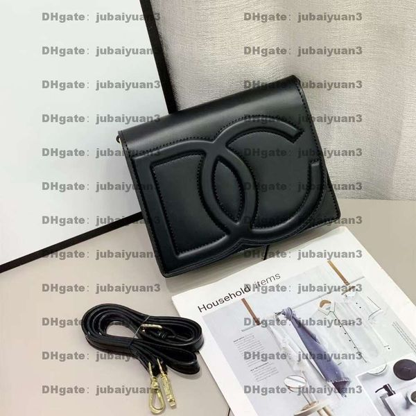 fashion women shoulder bag classic letter d crossbody bag high-quality leather luxury handbag designer bag b messenger wallet
fashion women shoulder bag classic letter d crossbody bag high-quality leather luxury handbag designer bag b messenger wallet