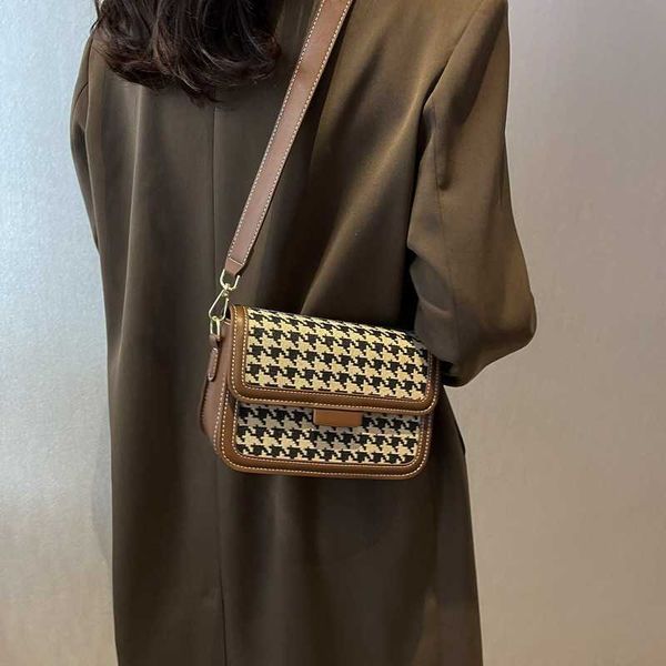 evening bags and fashionable thousand bird grid temperament shoulder bag new niche women's minimalist versatile small square 230828
evening bags and fashionable thousand bird grid temperament shoulder bag new niche women's minimalist versatile small square 230828