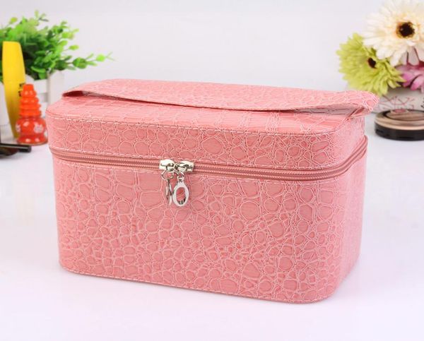 new designer women comestic bag 19203 pu leather makeup bag waterproof beauty wash large capacity portable pattern travel bag box3949384
new designer women comestic bag 19203 pu leather makeup bag waterproof beauty wash large capacity portable pattern travel bag box3949384