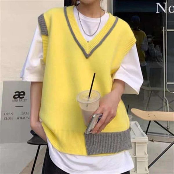 autumn and winter vest womens v neck color matching sweater loose pullover temperament knitted, Black;white
autumn and winter vest womens v neck color matching sweater loose pullover temperament knitted, Black;white