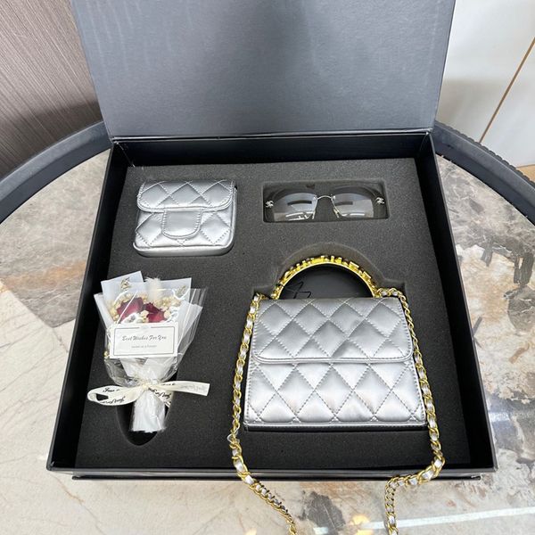 designer luxury bags combination set with box, classic fashion, perfect logo shoulder bag, messenger bag, tote bag, chain bag, multifunction
designer luxury bags combination set with box, classic fashion, perfect logo shoulder bag, messenger bag, tote bag, chain bag, multifunction