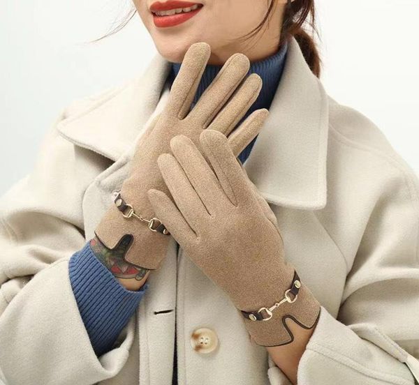 fashionable pure color warmth ladies velvet gloves driving outdoors with touch screen highquality thin models for autumn and wint3397618, Blue;gray
fashionable pure color warmth ladies velvet gloves driving outdoors with touch screen highquality thin models for autumn and wint3397618, Blue;gray
