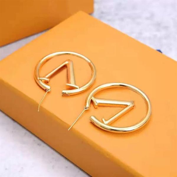 new fashion hoop earrings womens diameter 4cm big circle simple earring for woman high-quality party wedding lovers gift260n, Golden;silver
new fashion hoop earrings womens diameter 4cm big circle simple earring for woman high-quality party wedding lovers gift260n, Golden;silver