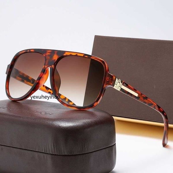 ll luxury designer sunglasses for women and men sunglasses classic sunglasses v brand fashion sunglasses with box 9012, White;black
ll luxury designer sunglasses for women and men sunglasses classic sunglasses v brand fashion sunglasses with box 9012, White;black