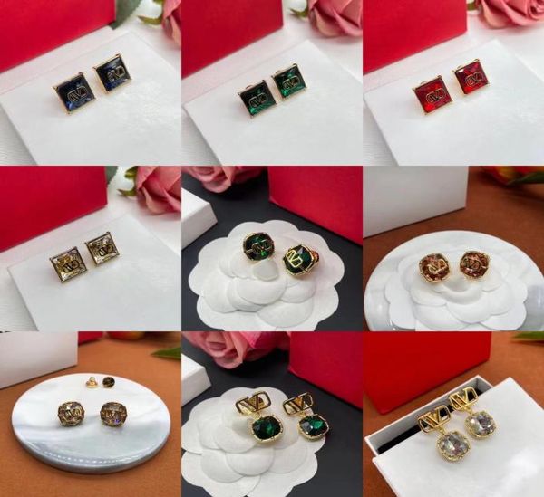 earrings jewelry 18k gold plated stud womens designer earring ear studs letter v diamonds luxurys golden fashion for gilr valentin2274596, Golden;silver
earrings jewelry 18k gold plated stud womens designer earring ear studs letter v diamonds luxurys golden fashion for gilr valentin2274596, Golden;silver