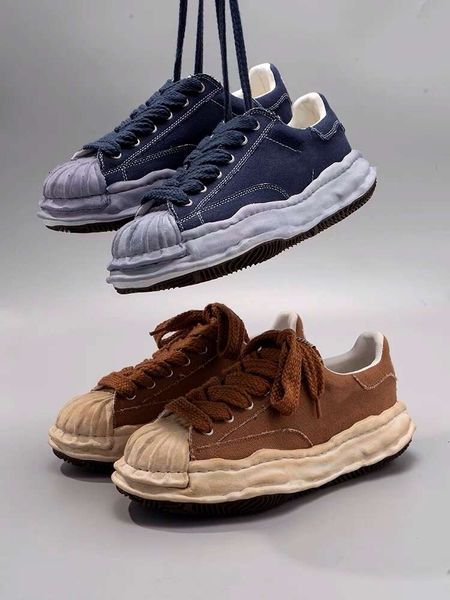 dissolve mmy shoes maison mihara yasuhiro blakey og sole canvas low men women green black white yellow mens trainers sports sneakers
dissolve mmy shoes maison mihara yasuhiro blakey og sole canvas low men women green black white yellow mens trainers sports sneakers