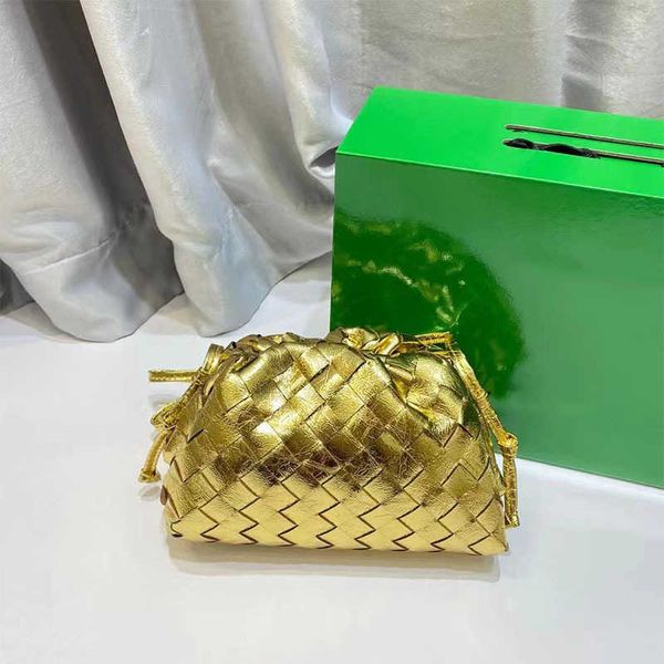 a original edition botegss ventss pouch evening bags for sale cowhide bag new hand woven cloud leather pleated dumpling wome with real logo
a original edition botegss ventss pouch evening bags for sale cowhide bag new hand woven cloud leather pleated dumpling wome with real logo