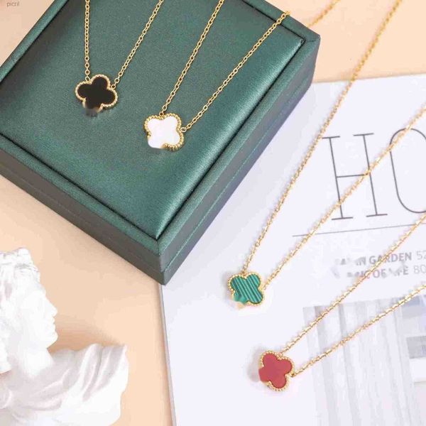 luxury designer necklace fashion flowers clover cleef pendant 18k gold necklaces jewelry fashional new womens 520, Silver
luxury designer necklace fashion flowers clover cleef pendant 18k gold necklaces jewelry fashional new womens 520, Silver