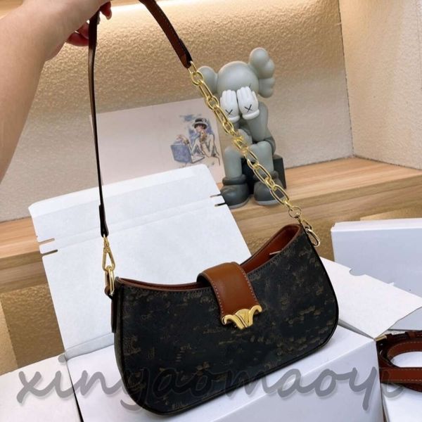 2023 designer bag hobo vagrant bag tote bag luxurys shoulder bags casual travel business tote leather multifunctional fashion ce
2023 designer bag hobo vagrant bag tote bag luxurys shoulder bags casual travel business tote leather multifunctional fashion ce