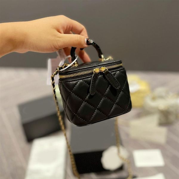 quality high luxurys designers shoulder bags c handbags fashion womens cross body chains mini lipstick box bag clutch totes ladies283b
quality high luxurys designers shoulder bags c handbags fashion womens cross body chains mini lipstick box bag clutch totes ladies283b