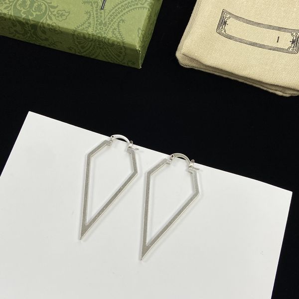 

2023 Chic Double Letter Charm Earrings With Gift Box Embossed Stamp Studs Eardrop Dangler For Women Party Anniversary-11