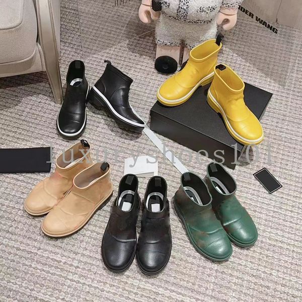 women luxury designer mini rainboot designer australian platform boots for men real leather warm ankle booties luxurious shoe, Black
women luxury designer mini rainboot designer australian platform boots for men real leather warm ankle booties luxurious shoe, Black