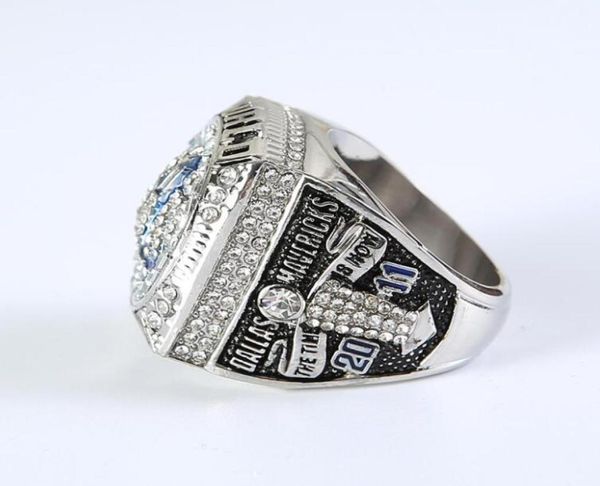 dallas039039mavericks0390392011 basketball m championship ring sport souvenir fan promotion gift whole5994348, Golden;silver
dallas039039mavericks0390392011 basketball m championship ring sport souvenir fan promotion gift whole5994348, Golden;silver