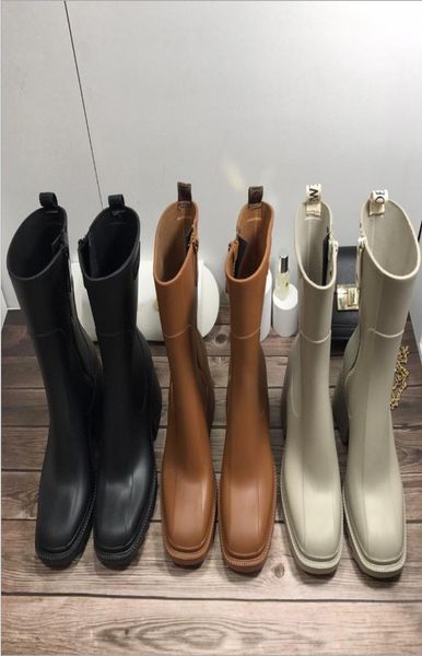 luxury designer womens half boots shoes winter chunky med heels plain square toes shoe rainboots zip women mid calf booty wear res1406881, Black;red
luxury designer womens half boots shoes winter chunky med heels plain square toes shoe rainboots zip women mid calf booty wear res1406881, Black;red