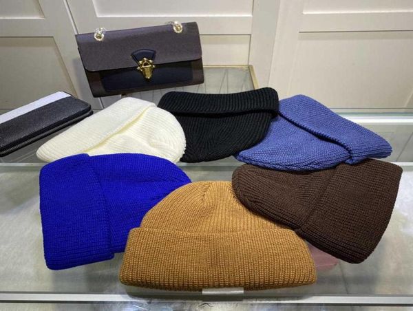 luxury knitted hat designer beanie cap ski hats snapback mask mens fitted winter skull caps cashmere plaid letters casual o3695693, Blue;gray
luxury knitted hat designer beanie cap ski hats snapback mask mens fitted winter skull caps cashmere plaid letters casual o3695693, Blue;gray