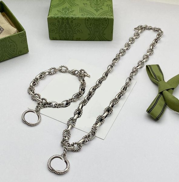 chic interlocking letters necklace jewelry sets designer bracelets silver stamps necklaces women pendant bracelet with box1194218, Black
chic interlocking letters necklace jewelry sets designer bracelets silver stamps necklaces women pendant bracelet with box1194218, Black