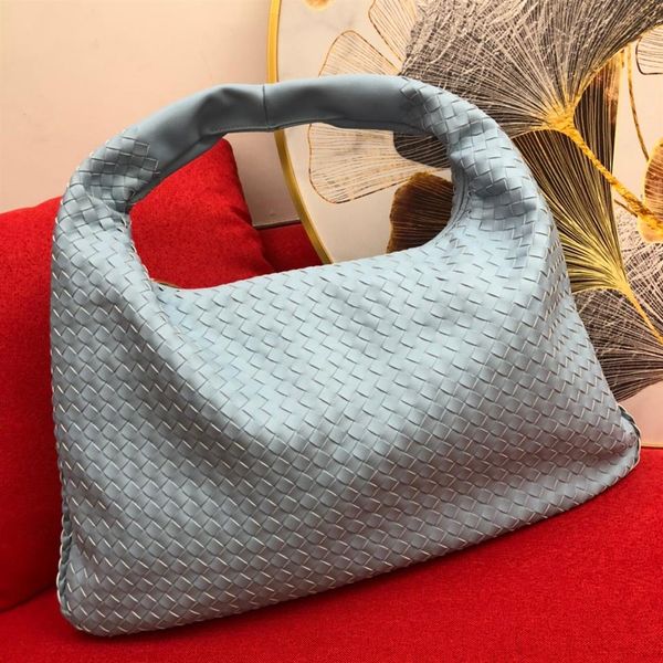 designer fashion shoulder luxury chain pouch 9955 bags handbags purses crossbody bag retro decoration wallet312h
designer fashion shoulder luxury chain pouch 9955 bags handbags purses crossbody bag retro decoration wallet312h