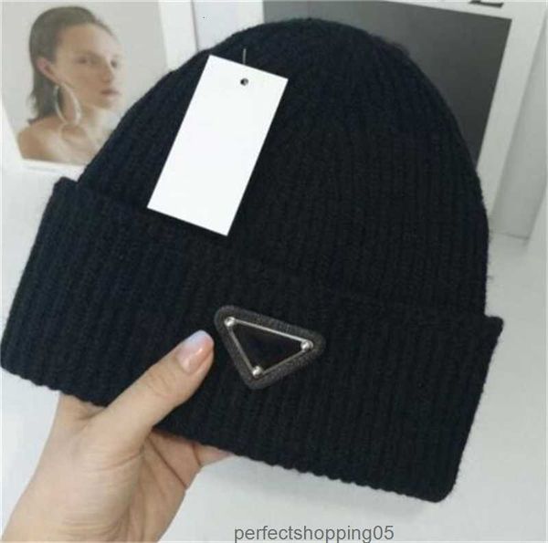 hat fashion bucket women men beanie urinal autumn and winter warm plush cap outdoor knit, Blue;gray
hat fashion bucket women men beanie urinal autumn and winter warm plush cap outdoor knit, Blue;gray