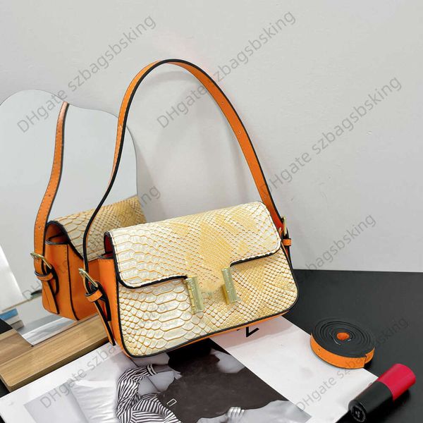 fashion shoulder bags designer women's handbag tote pu leather new h-buckle crocodile flap leather wallet multi-functional crossbody ba
fashion shoulder bags designer women's handbag tote pu leather new h-buckle crocodile flap leather wallet multi-functional crossbody ba