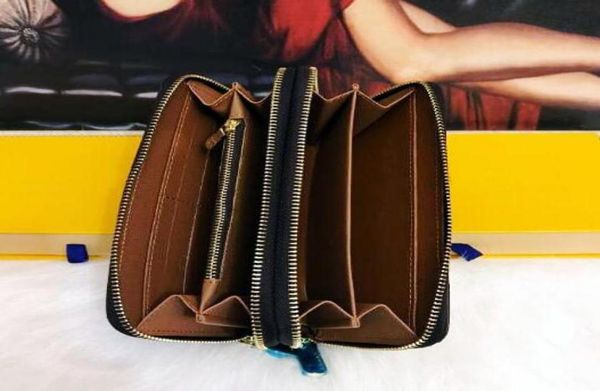 double zipper zippy wallet the most stylish way to carry around money cards coins famous men leather purse card holder long busine2303346, Red;black
double zipper zippy wallet the most stylish way to carry around money cards coins famous men leather purse card holder long busine2303346, Red;black
