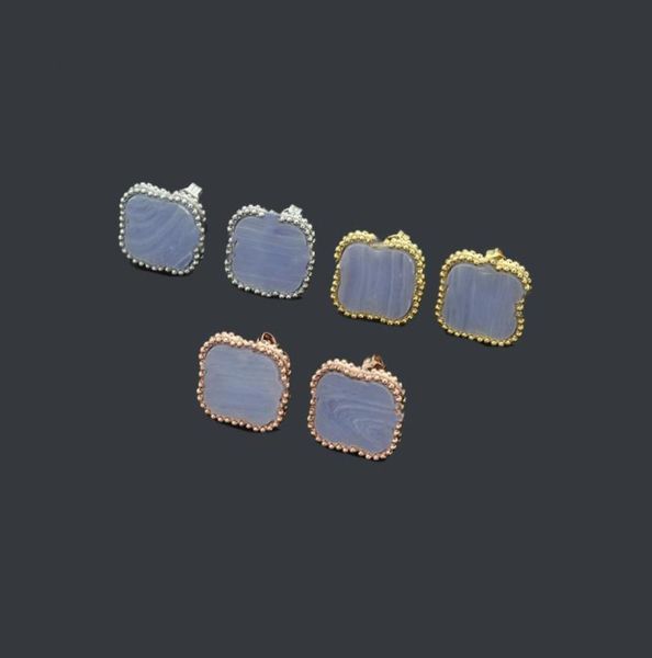charm stud earrings designer vc letter shell colored with four leaf flowers agate black white red green flowers single for womens 8436445, Golden
charm stud earrings designer vc letter shell colored with four leaf flowers agate black white red green flowers single for womens 8436445, Golden