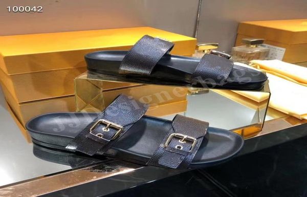 italy sliders mens womens summer sandals beach slippers ladies flip flops loafers black white pink blue slides chaussu8640961
italy sliders mens womens summer sandals beach slippers ladies flip flops loafers black white pink blue slides chaussu8640961