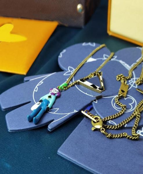 2021 luxurys designers jewelry superior quality personality necklaces women men fashion neckalce party jewelry versatile fashion n3766005, Silver
2021 luxurys designers jewelry superior quality personality necklaces women men fashion neckalce party jewelry versatile fashion n3766005, Silver