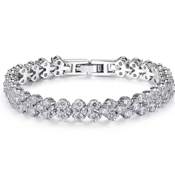 luxurys designers bracelet women charm bracelet versatile trend fashion studded with diamonds bracelets boutique gift7098177, Golden;silver
luxurys designers bracelet women charm bracelet versatile trend fashion studded with diamonds bracelets boutique gift7098177, Golden;silver