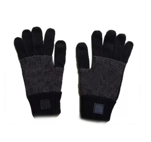 knitted gloves classic designer autumn solid color european and american letters couple finger gloves winter fashion fivefinger g98788523, Blue;gray
knitted gloves classic designer autumn solid color european and american letters couple finger gloves winter fashion fivefinger g98788523, Blue;gray