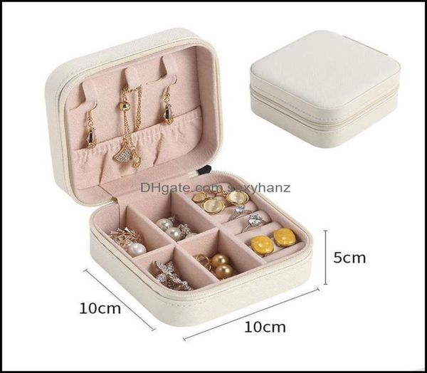 jewelry boxes packaging display portable small box girls travel jewellery organizer pu leather mini case rings earrings necklace2209948, Black;white
jewelry boxes packaging display portable small box girls travel jewellery organizer pu leather mini case rings earrings necklace2209948, Black;white